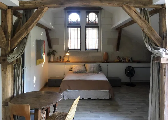 Studio Avec Terrasse Abbaye D\'Aiguevive