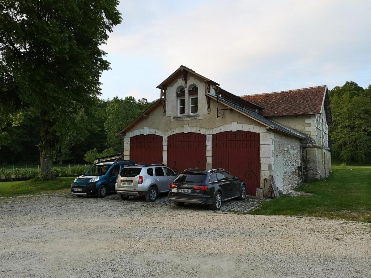 Landhaus Avec Terrasse Abbaye D'aiguevive